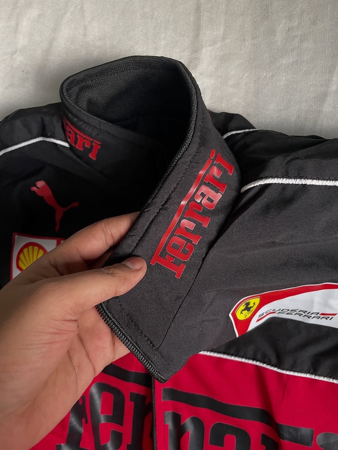 Ferrari F1 racing jacket in black-VANZI.
